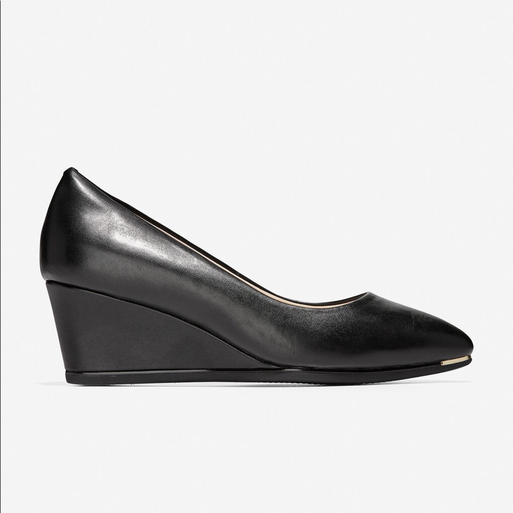 Cole Haan Grand Ambition Wedges size 9.5 B